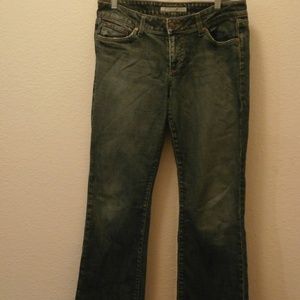 JOE'S JEANS Fray hem at bottom about size 30